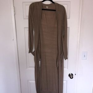 Tan Long Sleeve Maxi Duster with Pockets